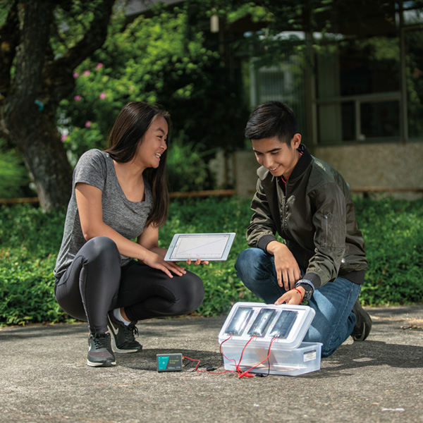 Students use KidWind Solar Exploration Kit